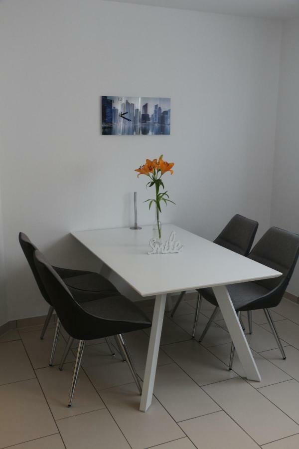 Ferienwohnung Holiday Home Mit Netflix แฮร์บอลซ์ไฮม์ ภายนอก รูปภาพ
