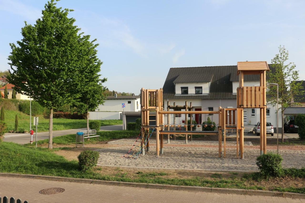 Ferienwohnung Holiday Home Mit Netflix แฮร์บอลซ์ไฮม์ ภายนอก รูปภาพ
